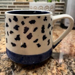 🐇 Sheffield home stoneware coffee mugs